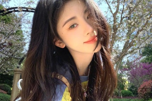 老赖老爸晒聊天记录逼债？严浩翔演唱会崩溃背后真相太扎心